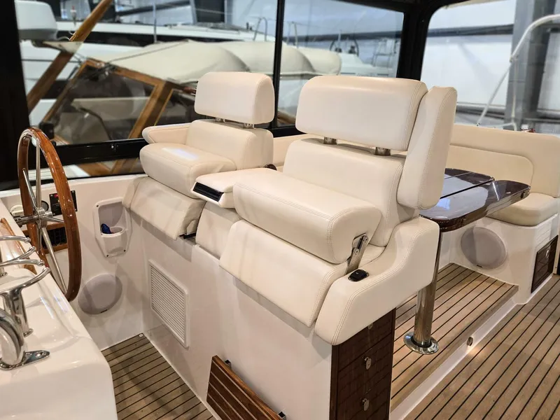 Slide: The Image of MJM 4 - with MJM factory warranty 2023 - 5831473