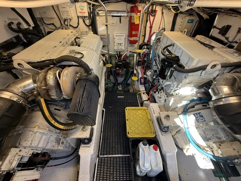 Slide: The Image of 2004 Tiara Yachts 42 "Grande Gator" - - 5831081