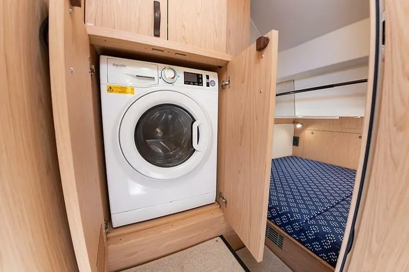 Slide: The Image of 0005481752 - 5831161