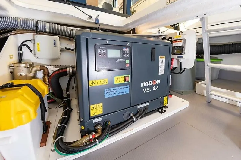 Slide: The Image of 0005481765 - 5831174