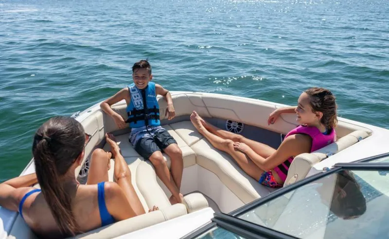 Slide: The Image of Regal LX6 2026 - 5831272