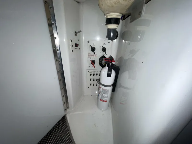 Slide: The Image of Formula 280 SS 2006 - 5831339