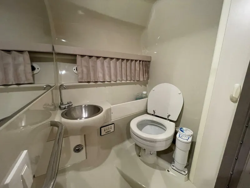 Slide: The Image of Formula 280 SS 2006 - 5831322