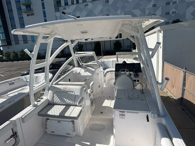 Slide: The Image of Sea Fox 288 Traveler 2026 - 5832589