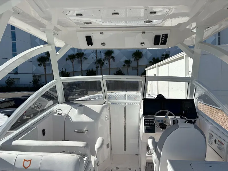 Slide: The Image of Sea Fox 288 Traveler 2026 - 5832605