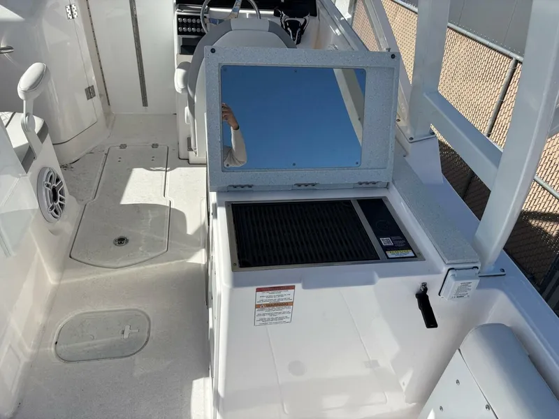 Slide: The Image of Sea Fox 288 Traveler 2026 - 5832607
