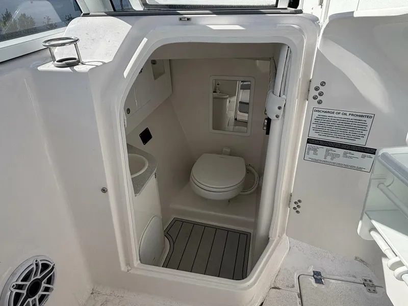 Slide: The Image of Sea Fox 288 Traveler 2026 - 5832604