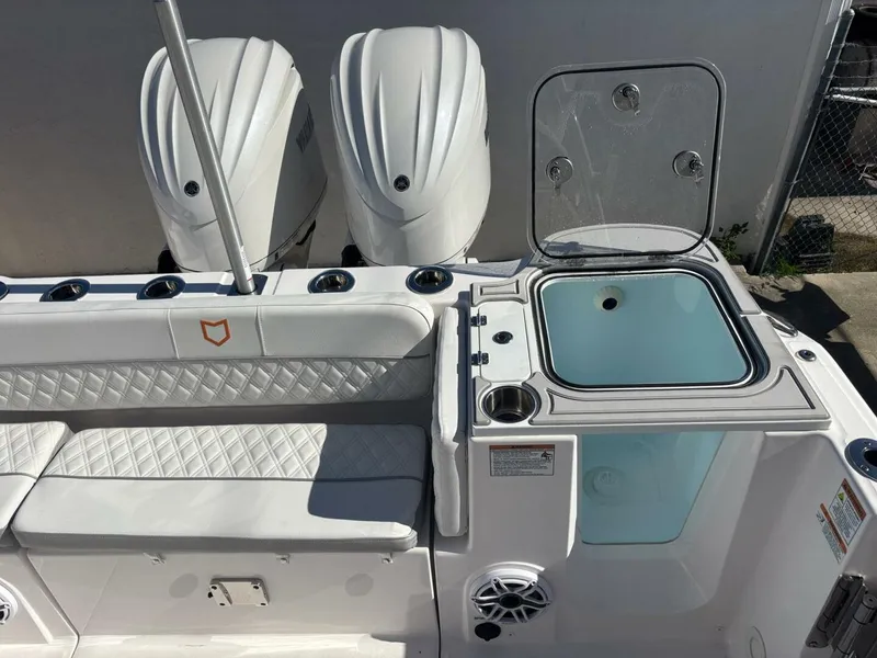 Slide: The Image of Sea Fox 288 Traveler 2026 - 5832587