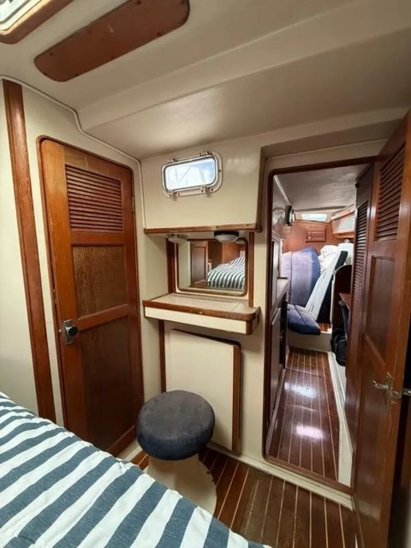 Slide: The Image of Irwin 38 1987 - 5869610