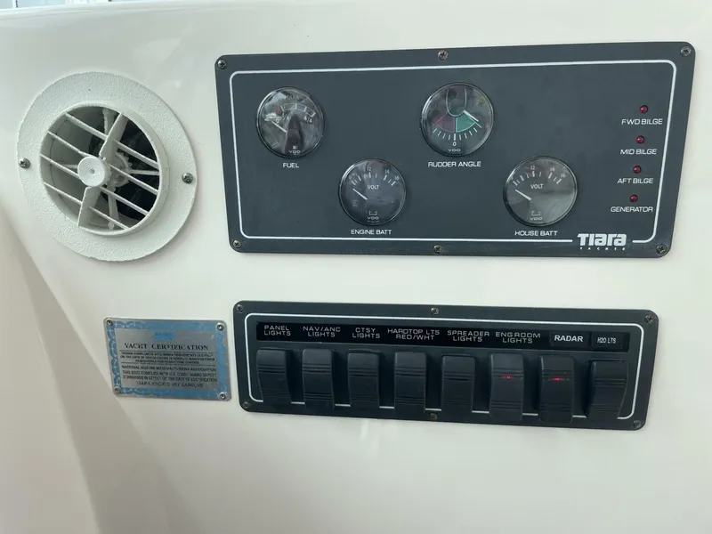 Slide: The Image of Tiara 4200 OPEN 2009 - 5832257