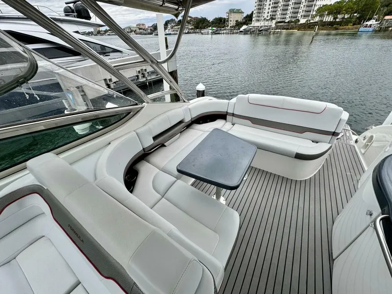 Slide: The Image of 2016 Formula 370 Super Sport- HOODY- Cockpit - 5832340