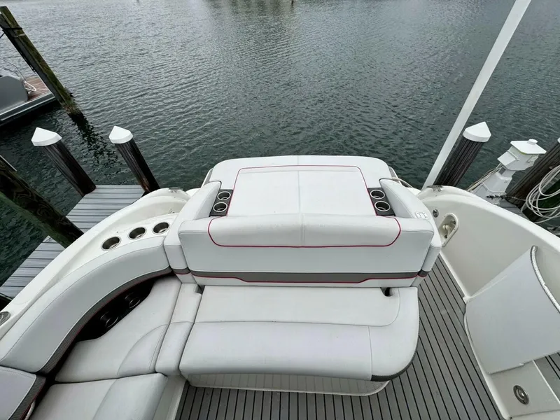 Slide: The Image of 2016 Formula 370 Super Sport- HOODY- Cockpit - 5832342