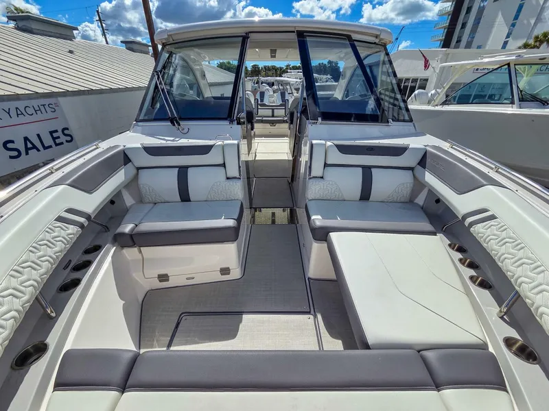 Slide: The Image of Regal LX36 2025 - 5880008