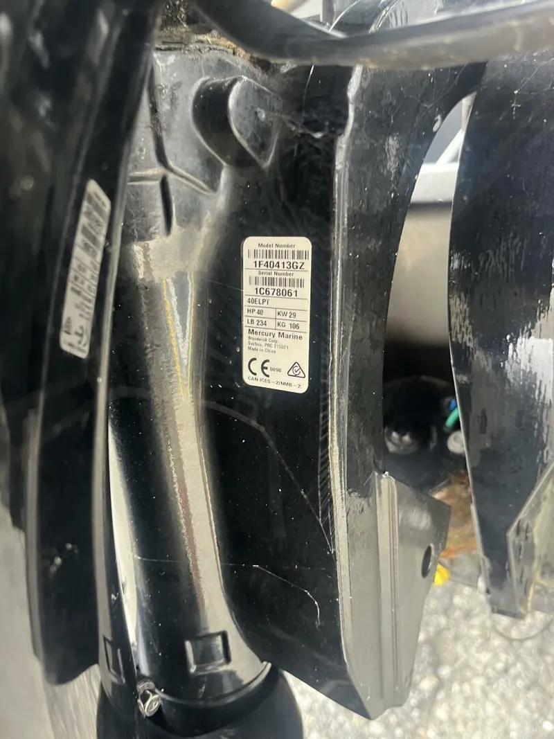 Slide: The Image of Whaly 435R 2021 - 5832647