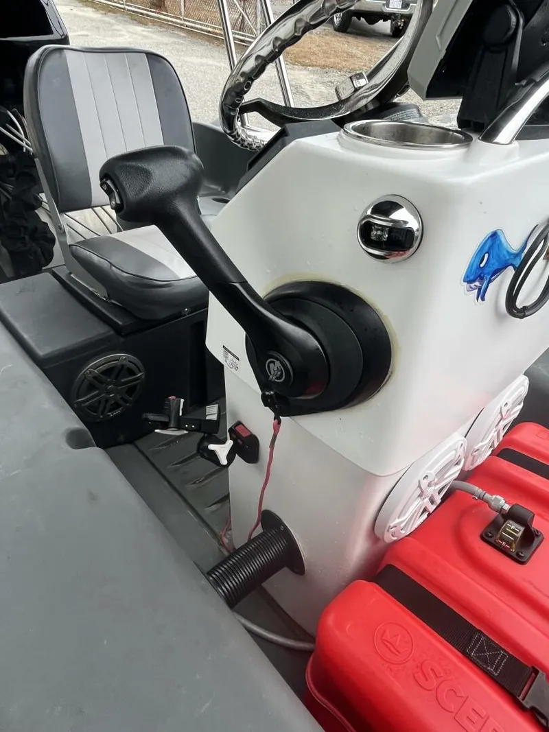 Slide: The Image of Whaly 435R 2021 - 5832638