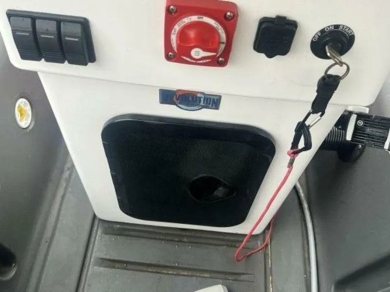 Slide: The Image of Whaly 435R 2021 - 5832641