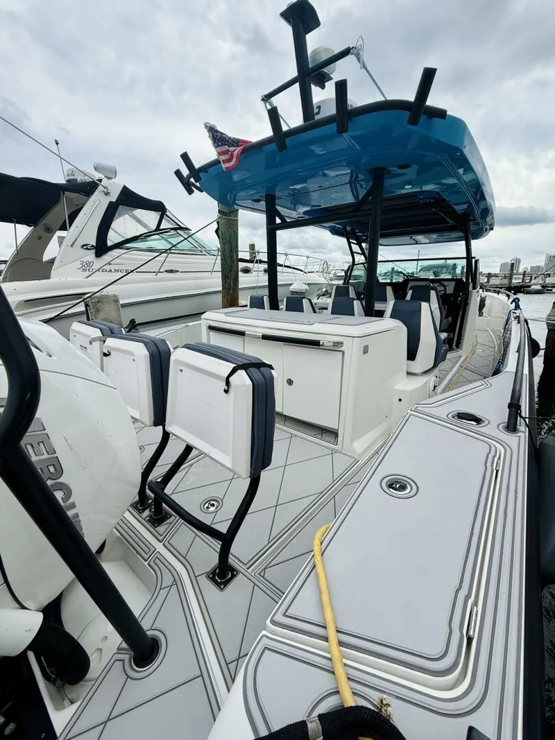 Slide: The Image of Axopar 37 Sun Top 2021 - 5833141