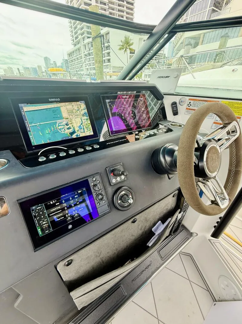 Slide: The Image of Axopar 37 Sun Top 2021 - 5833156