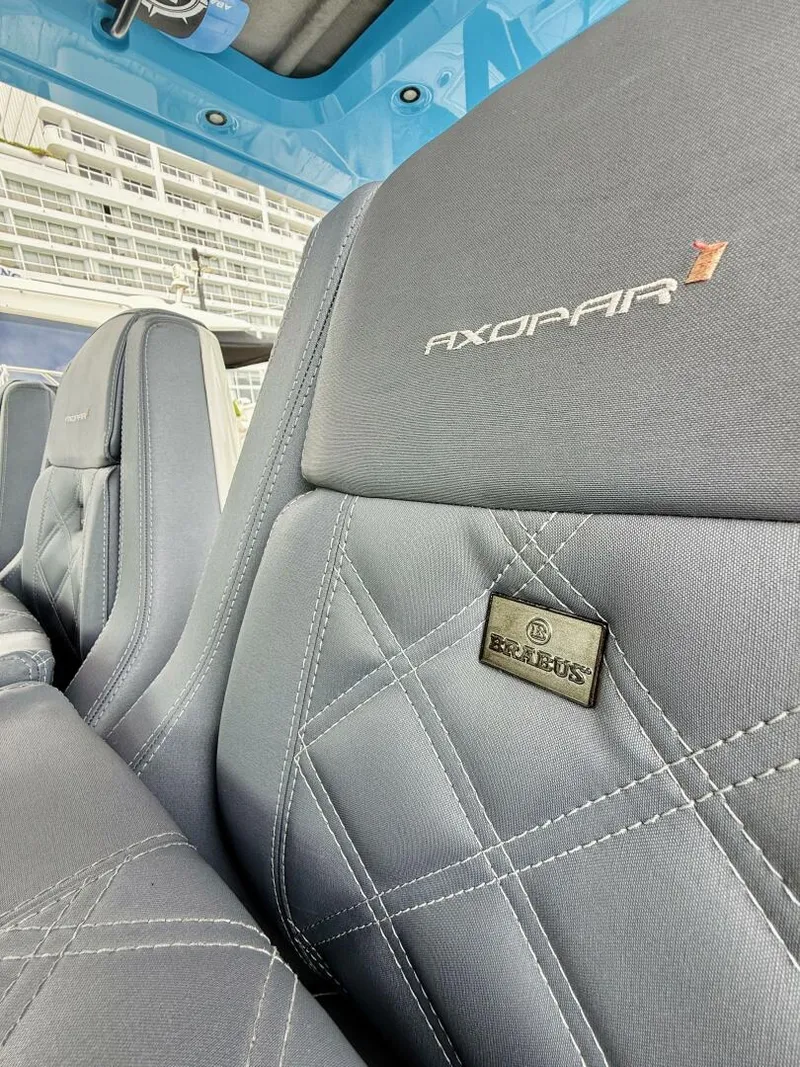 Slide: The Image of Axopar 37 Sun Top 2021 - 5833157