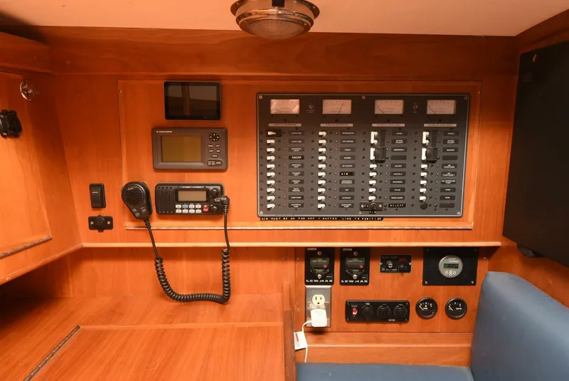 Slide: The Image of Tartan 4100 2008 - 5833527