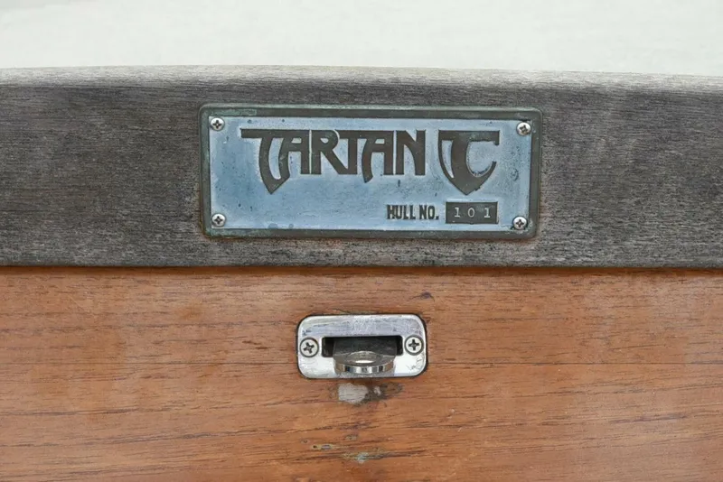 Slide: The Image of Tartan 4100 2008 - 5833546