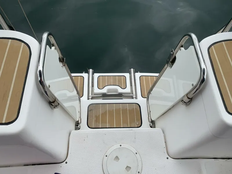 Slide: The Image of Hunter 45DS 2011 - 5838132