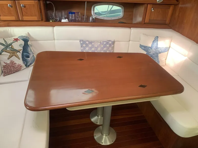 Slide: The Image of Hunter 45DS 2011 - 5835227