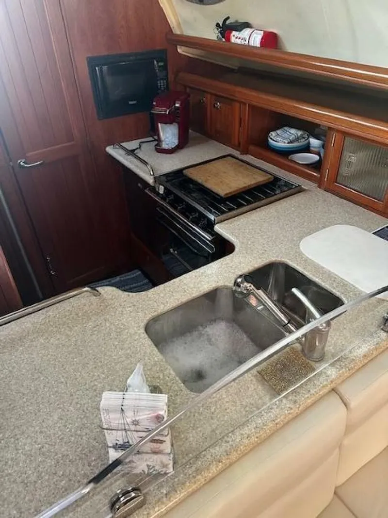 Slide: The Image of Hunter 45DS 2011 - 5835744