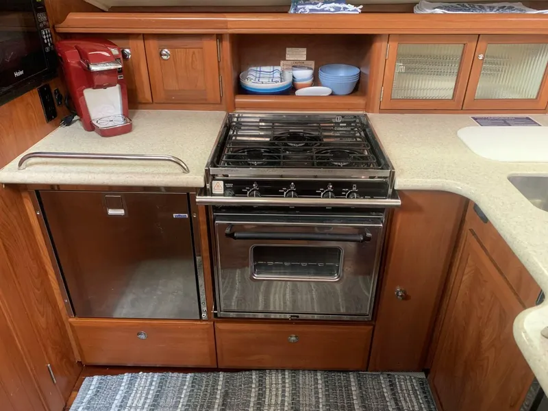 Slide: The Image of Hunter 45DS 2011 - 5838139