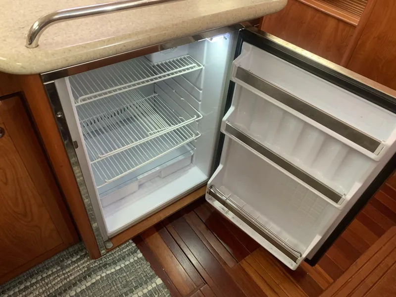 Slide: The Image of Hunter 45DS 2011 - 5838134