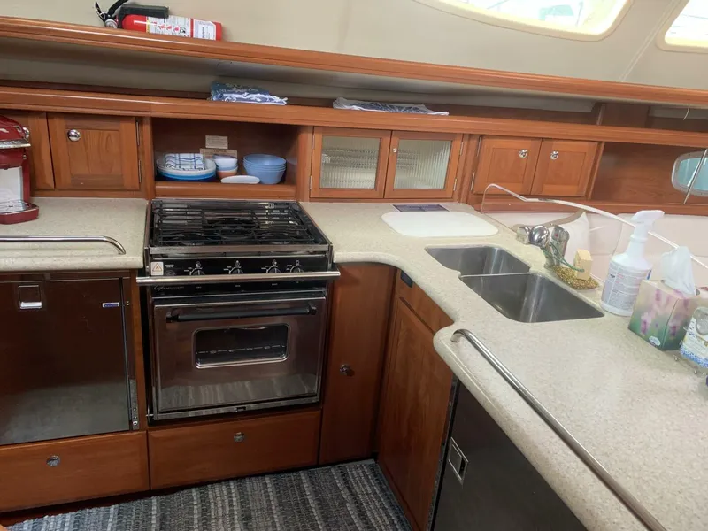 Slide: The Image of Hunter 45DS 2011 - 5838144