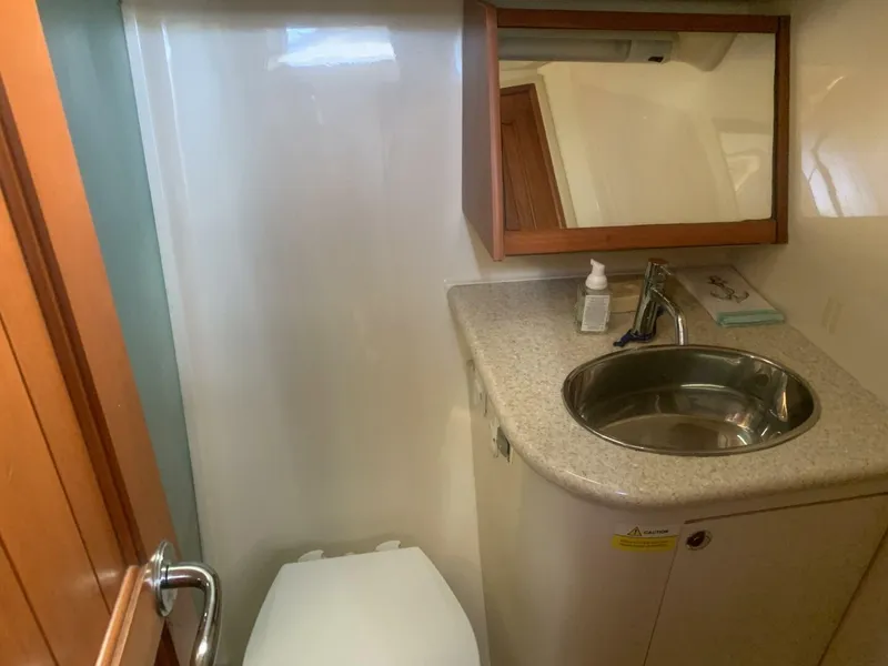 Slide: The Image of Hunter 45DS 2011 - 5835220