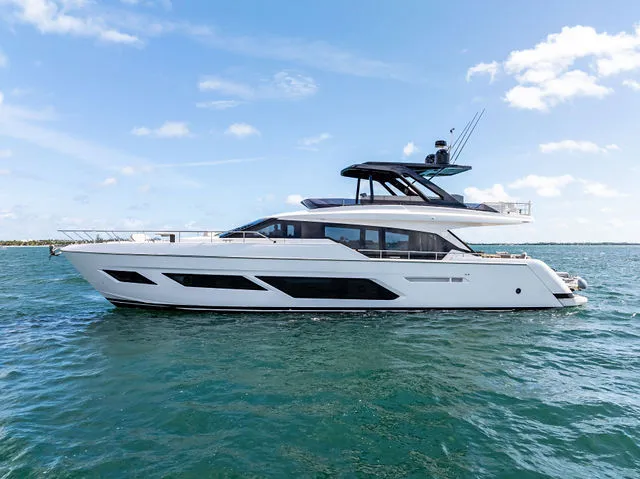 Slide: The Image of Ferretti 720 2024 - 105
