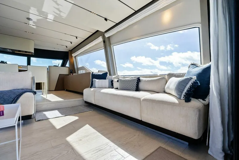 Slide: The Image of Ferretti Yachts 720 2024 - 5853864