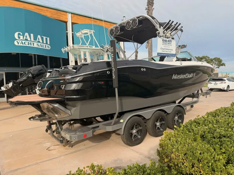 Slide: The Image of 2021 Mastercraft X24 - 5941152
