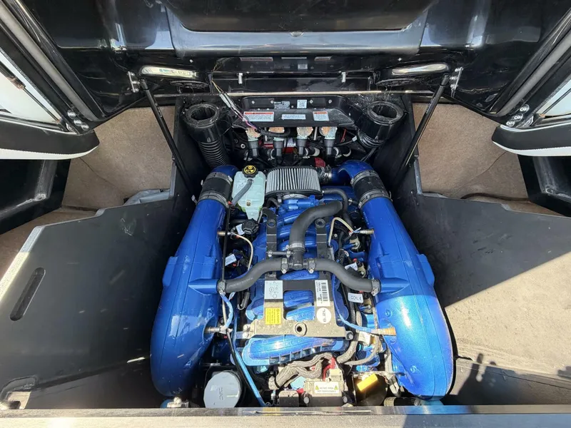 Slide: The Image of 2021 Mastercraft X24 - 5982350