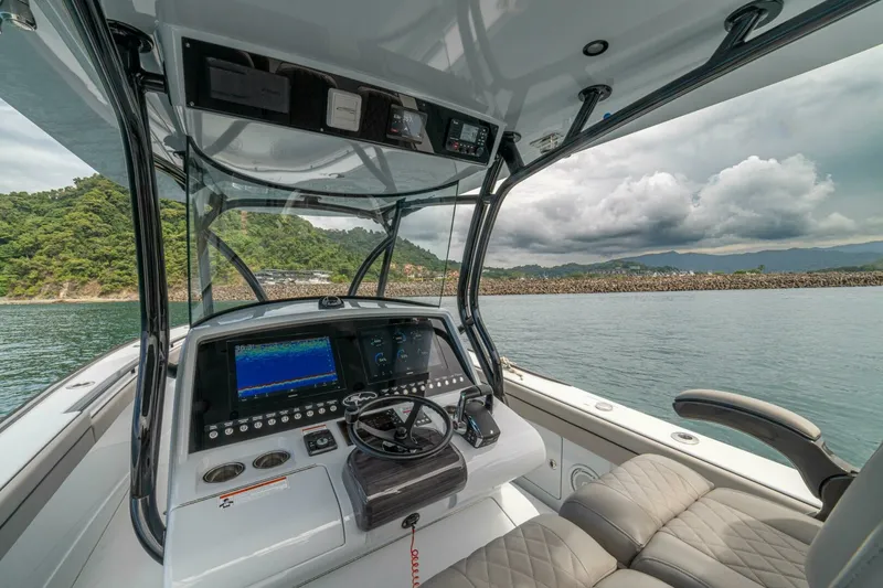 Slide: The Image of 2024 Valhalla Boatworks V-33 "Shit Show" - 6102748