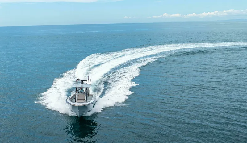 Slide: The Image of 2024 Valhalla Boatworks V-33 "Shit Show" - 6102780