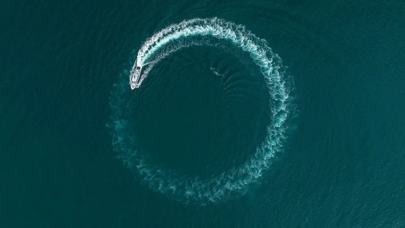 Slide: The Image of 2024 Valhalla Boatworks V-33 "Shit Show" - 6102784