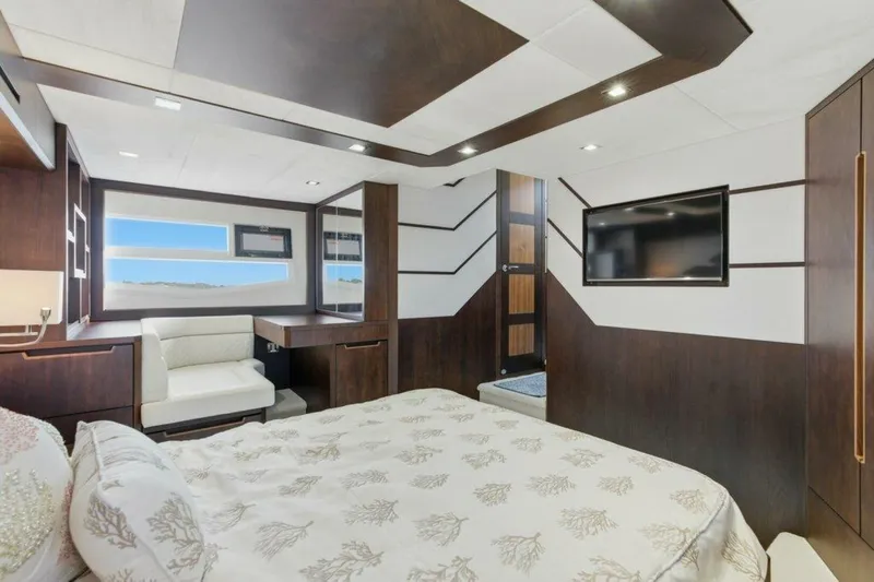 Slide: The Image of Galeon 58 560 Sky Nuckingfuts- Master Stateroom 2017 Galeon 560 Sky Nuckingfuts III - 5837719