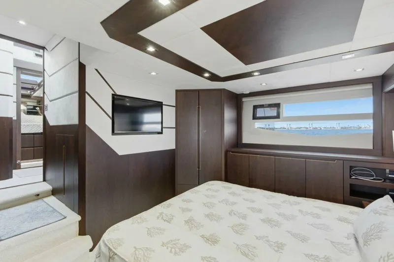 Slide: The Image of Galeon 58 560 Sky Nuckingfuts- Master Stateroom 2017 Galeon 560 Sky Nuckingfuts III - 5837720