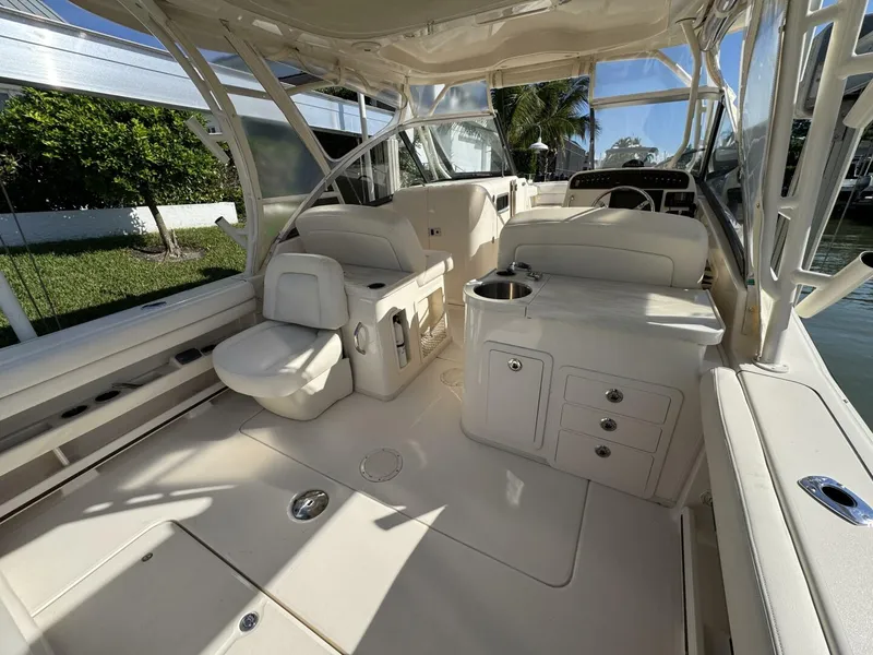 Slide: The Image of Grady-White Freedom 307 2016 - 5836842