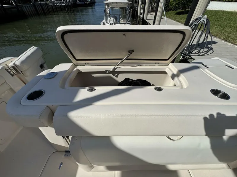 Slide: The Image of Grady-White Freedom 307 2016 - 5836864