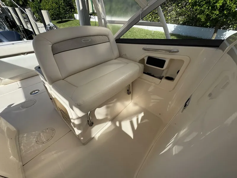 Slide: The Image of Grady-White Freedom 307 2016 - 5836870