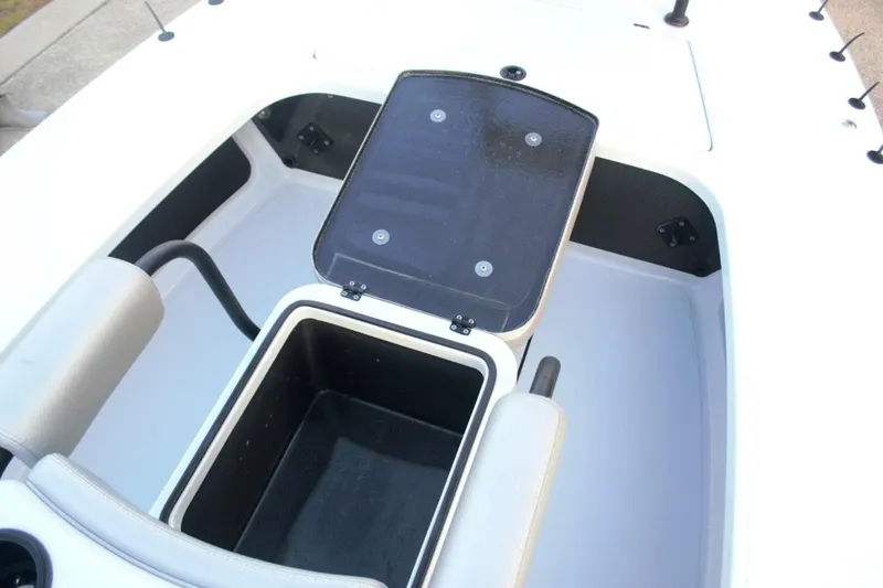 Slide: The Image of Chittum Skiffs 18 Snake Bight 2022 - 5836895