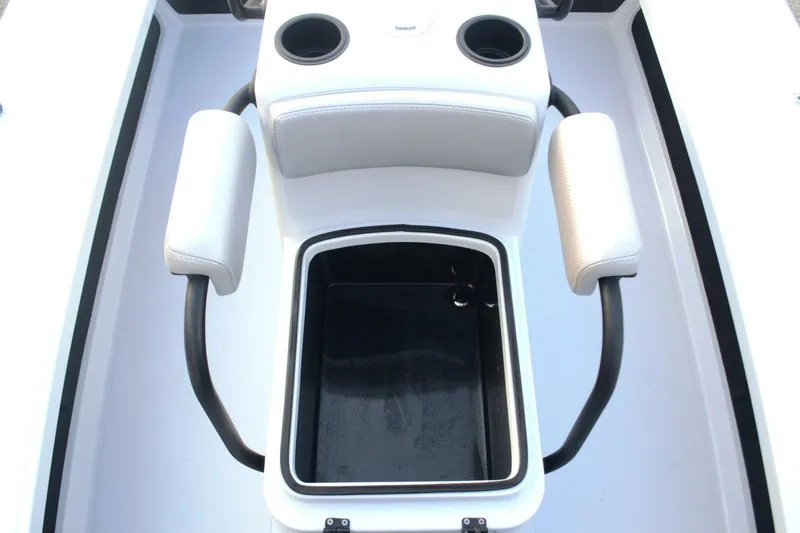 Slide: The Image of Chittum Skiffs 18 Snake Bight 2022 - 5836896