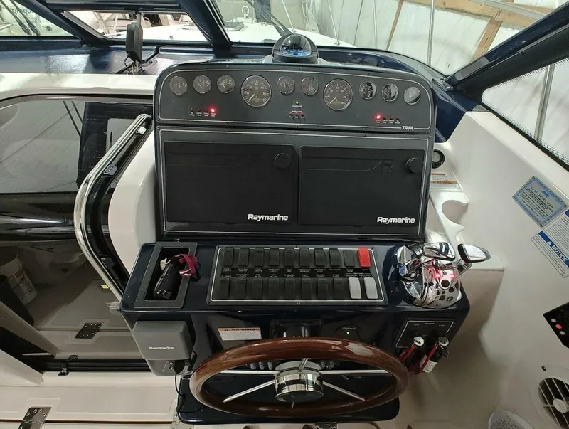 Slide: The Image of Tiara 3200 OPEN 2005 - 5868037