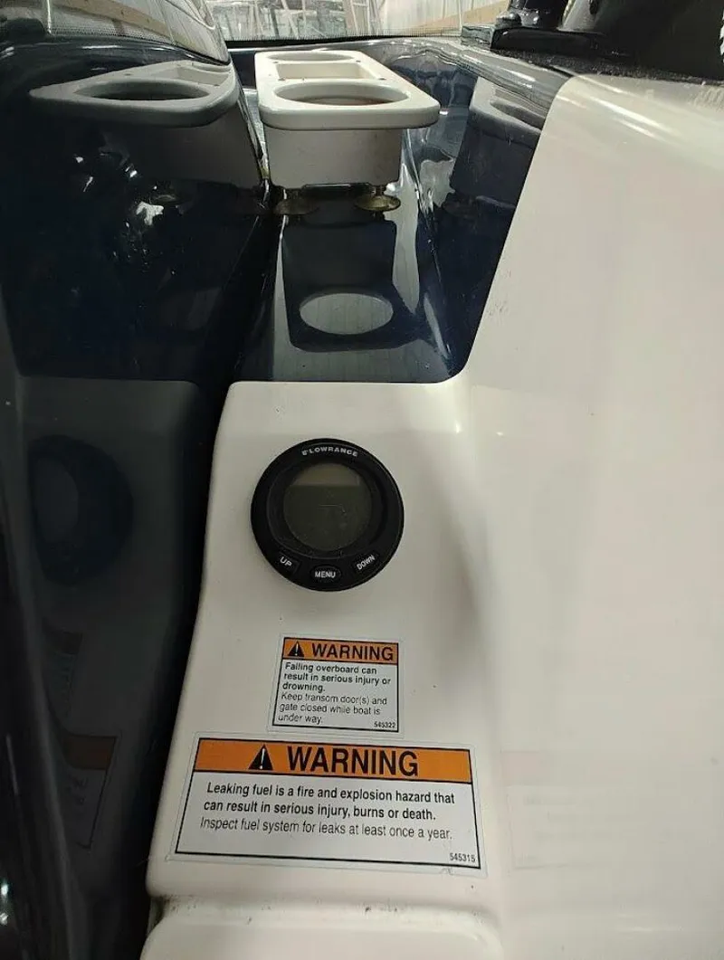 Slide: The Image of Tiara 3200 OPEN 2005 - 5868038