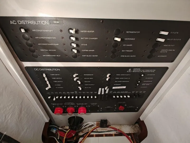 Slide: The Image of Tiara 3200 OPEN 2005 - 5868040