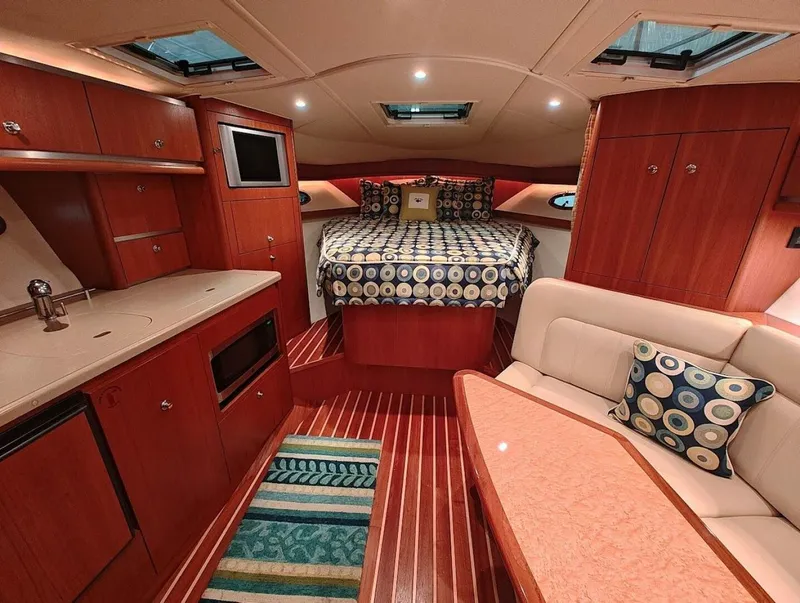 Slide: The Image of Tiara 3200 OPEN 2005 - 5868043